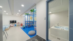 Basic Room, 1 Bedroom (Kids3 (spa)) | Free WiFi - Gapyeong Highmong Pet-friendly Kids Pool (Gapyeong)