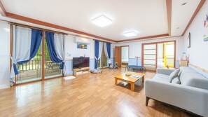 Basic Room, 2 Bedrooms (Kids5) | 1 bedroom, free WiFi - Gapyeong Himong Aegyeon Kids Pension (Gapyeong)