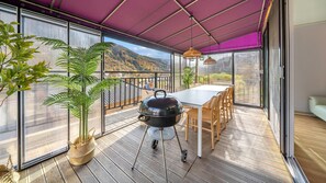 Free WiFi - Gapyeong Ddobagi Pet & Spa Glamping (Gapyeong)