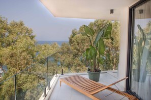 Executive Suite | Terrace/patio - Maritim Marina Bay Luxury Resort (Vlorë)