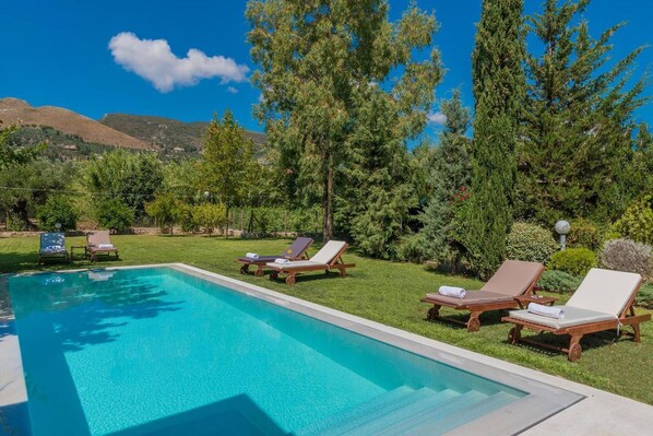 Villa | Pool