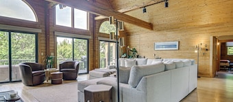 Elegant & Quiet Maine Escape w/ Sauna & Deck