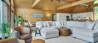 Elegant & Quiet Maine Escape w/ Sauna & Deck