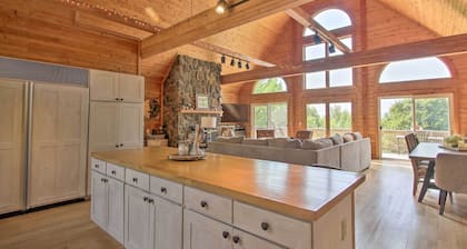 Elegant & Quiet Maine Escape w/ Sauna & Deck!