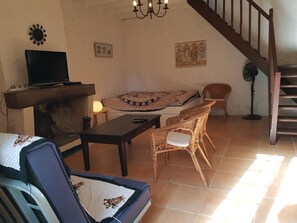 2 slaapkamers, een strijkplank/strijkijzer, gratis wifi