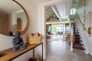 Interior - OceanFront Apartment, newly renovated (2021) (Kralendijk)