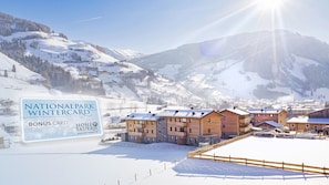 Front of property - evening/night - Aparthotel Golden Lodges Rauris (Rauris)