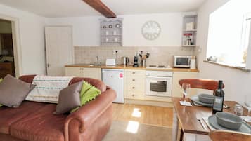 Cottage | Interior