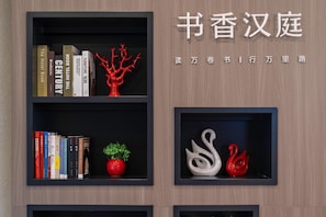 View from property - Hanting Hotel Shanghai Lujiazui Minsheng Road Met (Shanghai)