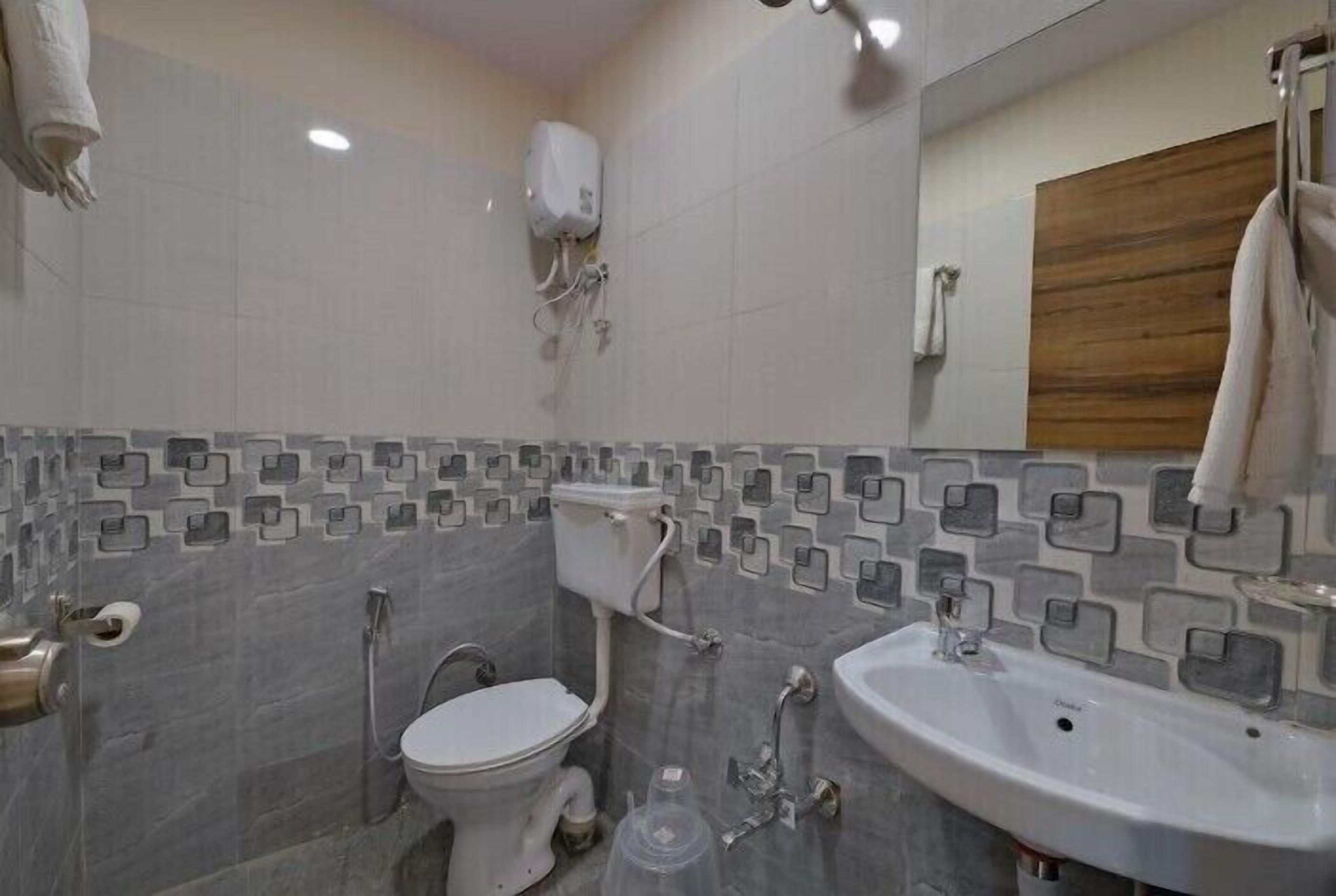 Classic Room | Bathroom | Towels