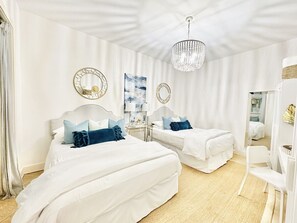 3 bedrooms, desk, iron/ironing board, travel crib