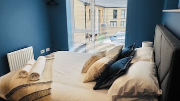 City House | 3 bedrooms, iron/ironing board, free WiFi, bed sheets
