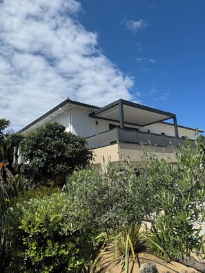 Exterior - Magnificent villa with private pool (monticello)