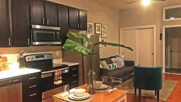 Microwave, coffee/tea maker, cookware/dishes/utensils