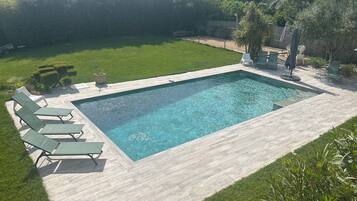 Piscine extérieure