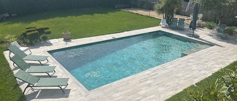 Piscine extérieure