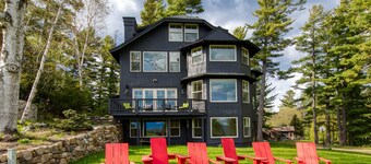 Luxury Lodge - Walk to Mirror Lake & Village - Mountain Views - Dog Friendly