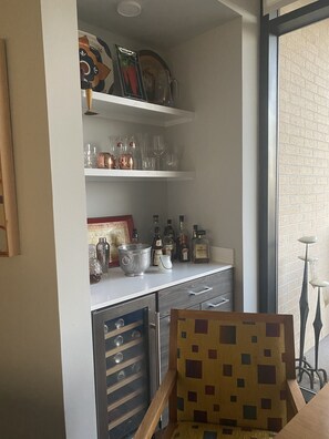 Interior - Art-Filled, Beautifully Furnished 2/2 Apartment in Cherry Creek (Denver)