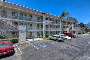 Exterior - Beachside Inn (Anaheim)