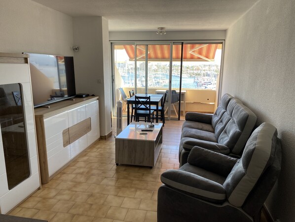 Smart-TV, Stereoanlage