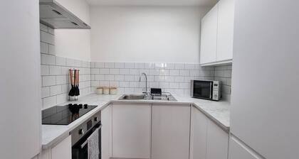 Cracking Central Loft Apartment, Old Town