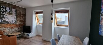 Cracking Central Loft Apartment, Old Town