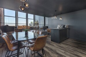 Dining - DerbyCity Plush Loft. Gather in Style by Hollyhock (Louisville)