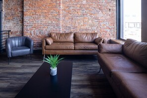 Smart TV, offices