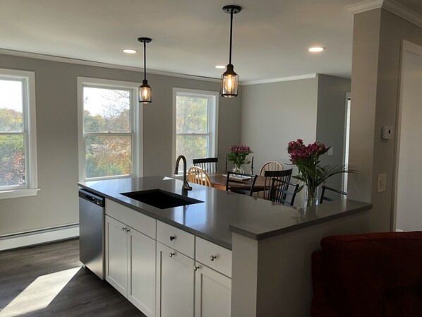 Interior - Newly Renovated Private Quiet Cape 1/2 mile from the beach (Old Saybrook)