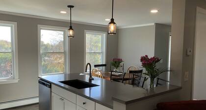 Newly Renovated Private Quiet Cape 1/2 mile from the beach