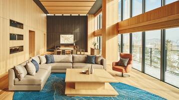 Presidential Suite | Minibar, in-room safe, iron/ironing board, free cots/infant beds