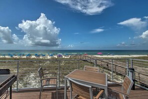 Outdoor dining - Spring Break at Lost Key Resort Perdido Key! (Pensacola)