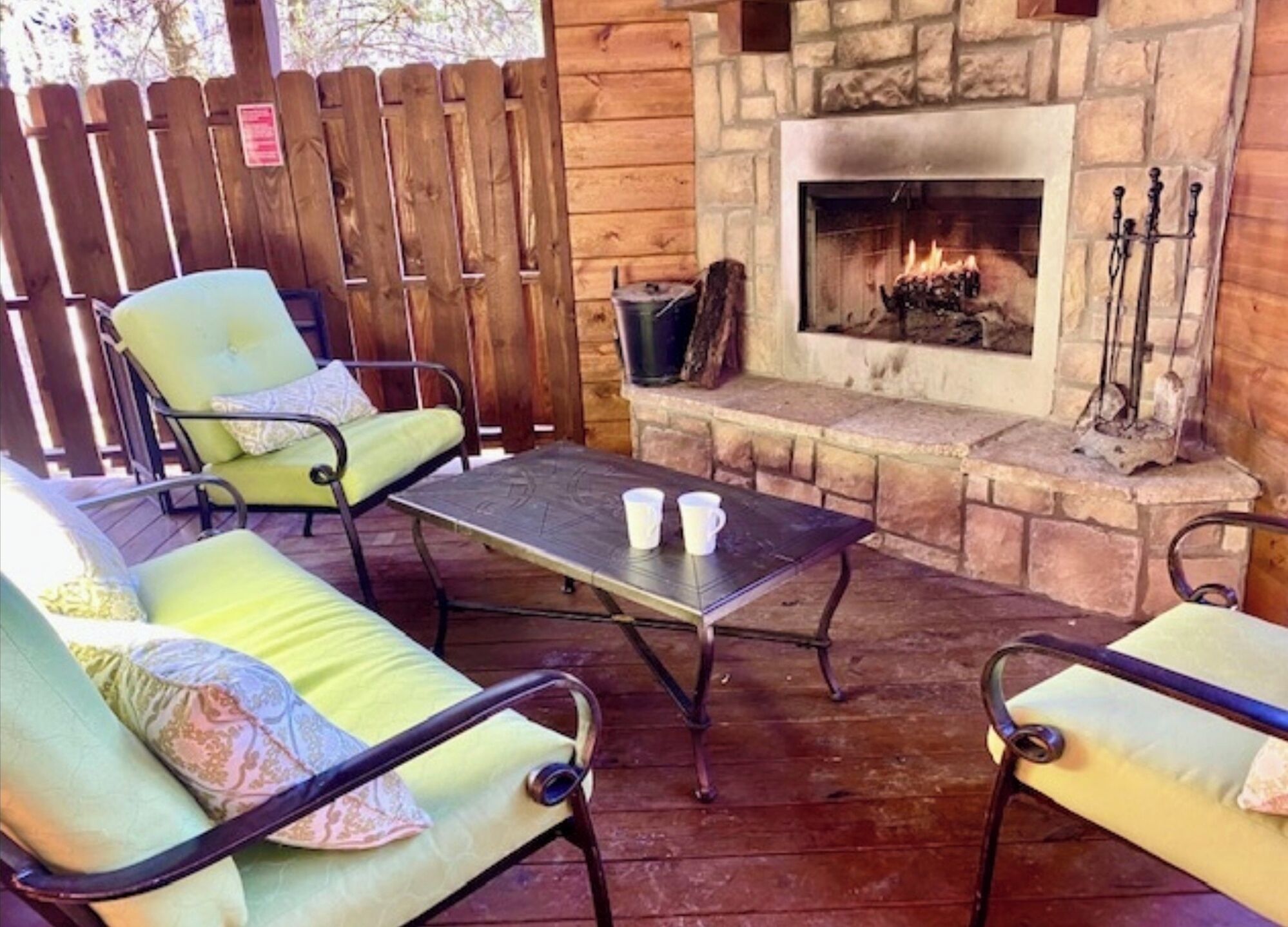 Terrace/patio