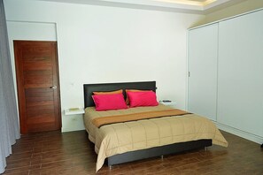 3 chambres, fer et planche Ă repasser, accĂšs au Wi-Fi (inclus)