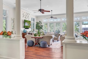 Unclassified image, 3 of 50, button