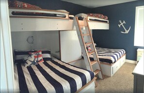 4 habitaciones, wifi gratis y ropa de cama