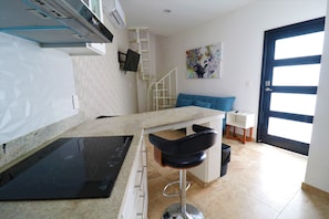 Fridge, microwave, coffee/tea maker, electric kettle