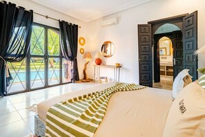 5 Schlafzimmer, Bügeleisen/Bügelbrett, Reisekinderbett, kostenloses WLAN