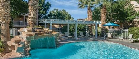 Udendørs pool, opvarmet pool