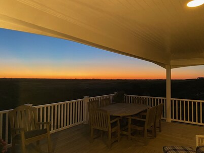 Nantucket Classic! 5 Bed/4 Bath Sconset Beach-Golf-Lighthouse