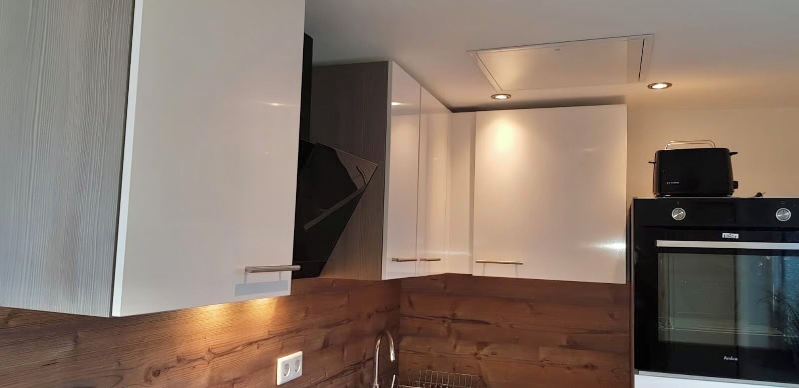 Kühlschrank, Herdplatte, Geschirrspüler