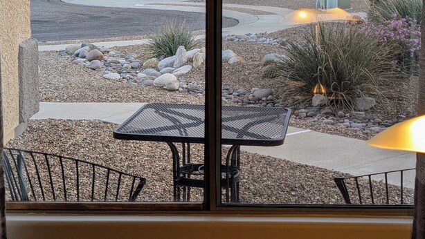 Interior - CASA GRIS-Heated spool-Bring your fur baby! Enjoy Naranja Park and bike trails. (Tucson)