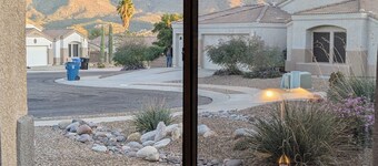 CASA GRIS-Heated spool-Bring your fur baby! Enjoy Naranja Park and bike trails.