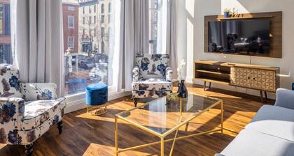 Gold Suite by Hollyhock. Executive-Level Living