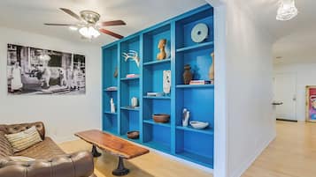 Books, music library, stereo