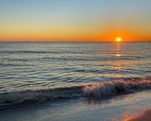 Beach nearby - Updated Mexico Beach Abode w/ Yard, Steps to Sand! (Mexico Beach)