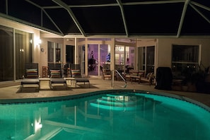 Outdoor pool - :: Villa Oasis – Elegant & Peaceful Pool Retreat in Siesta Key :: (Siesta Key)