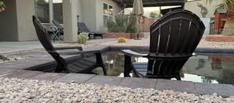 Tiny RV with stone pool. Pets stay free! Sunny St George, Utah R&R awaits!