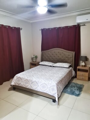 2 bedrooms, desk, iron/ironing board, free WiFi