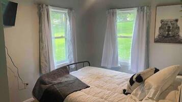 2 habitaciones, escritorio, wifi gratis y ropa de cama